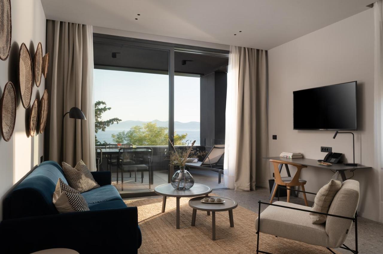 La Vista Suites Zara Esterno foto