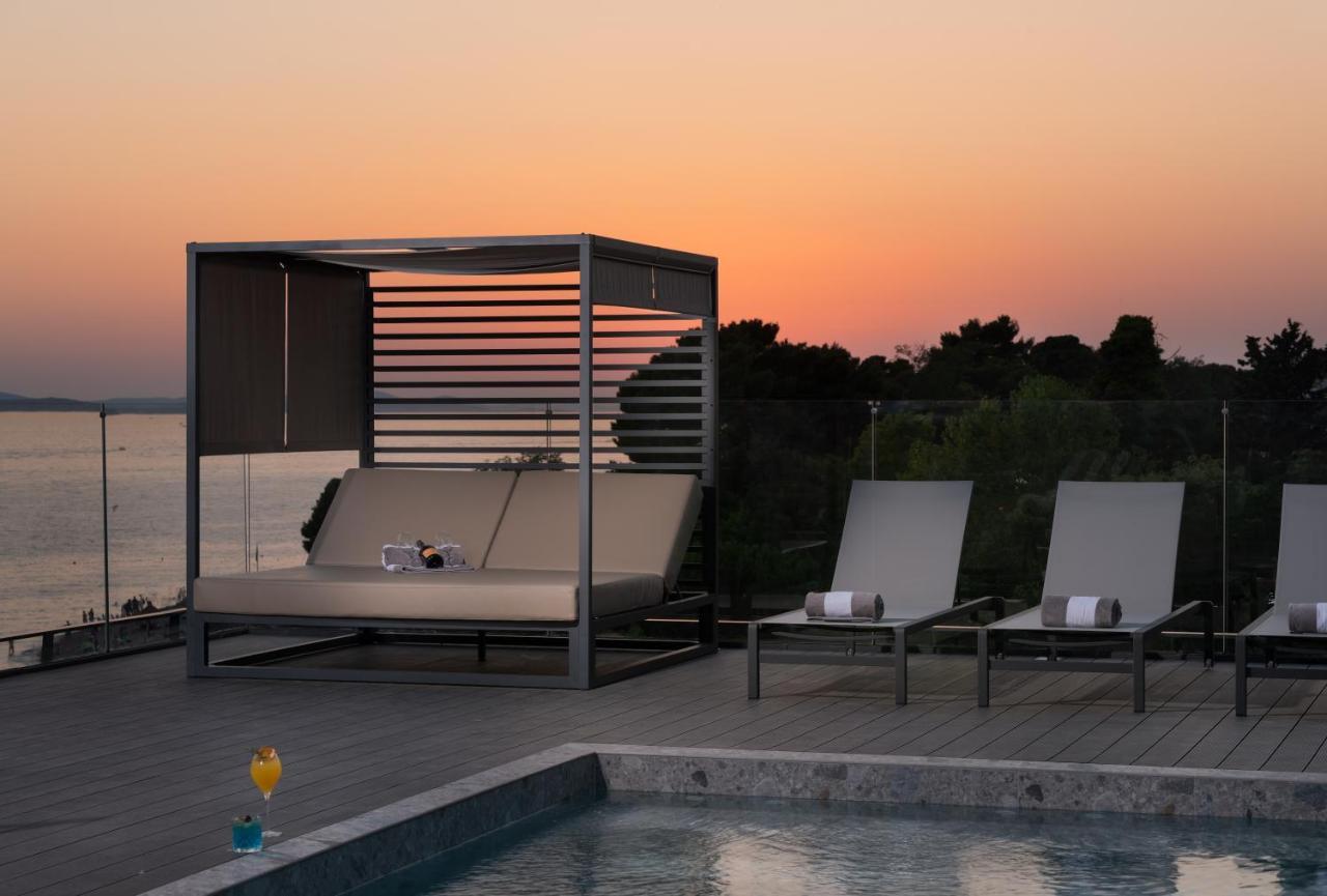 La Vista Suites Zara Esterno foto